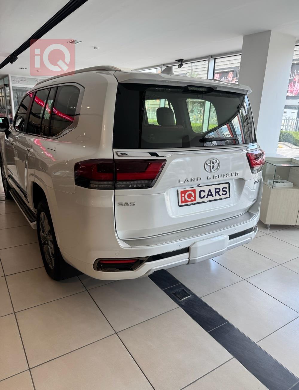 تويوتا لاندكروزر